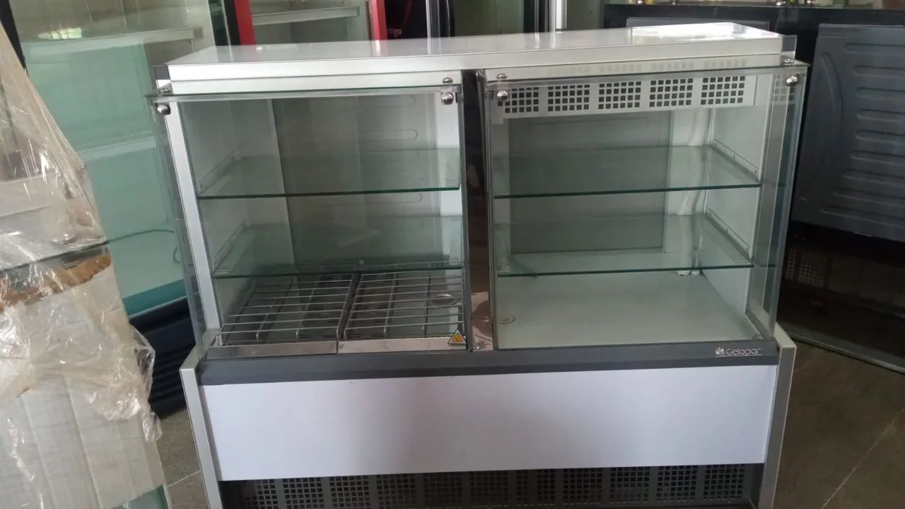 Balcão Vitrini quente e frio Gelopar 