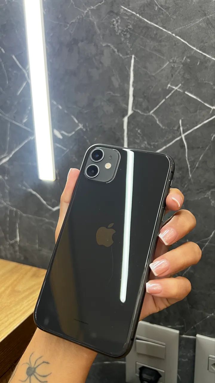 iPhone 11 - 64Gb seminovo - Foto 3