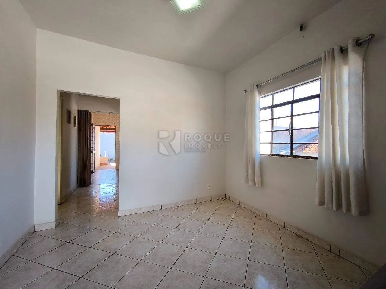Casa com 3 dormitórios à venda  Vila Piza - Foto 2
