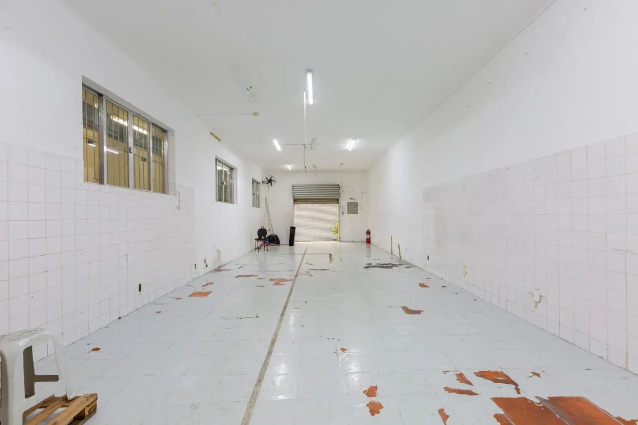Galpão na Rua dos Ciclames, 340  478 m² - Foto 4