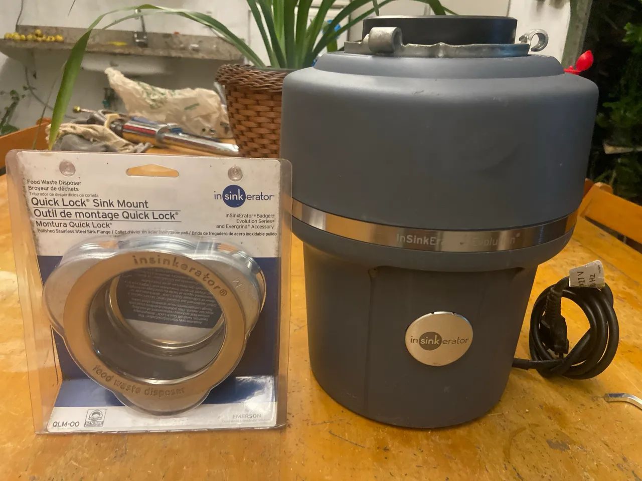 Triturador Insinkerator Evolution 100-88