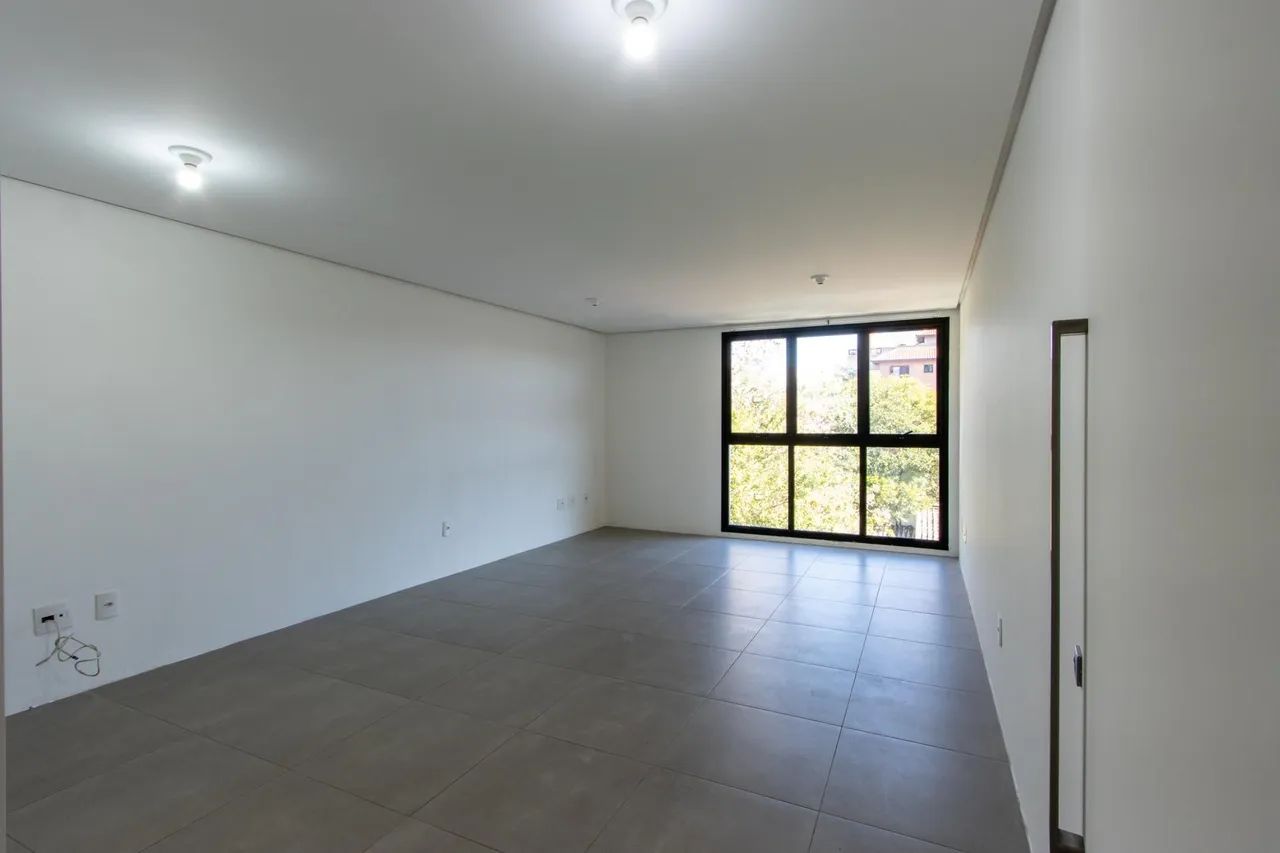 Sala comercial com vaga coberta!