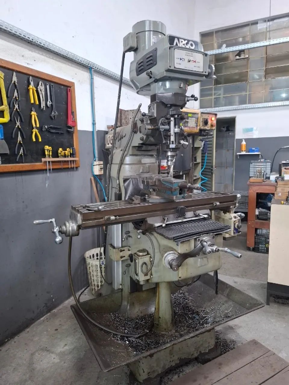 MÁQUINAS PARA USINAGEM E FERRAMENTARIA - Foto 3