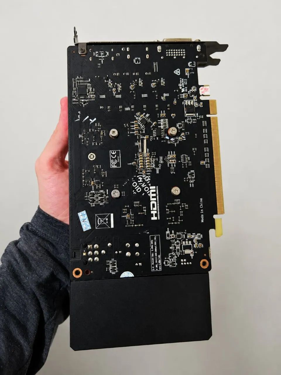 RX 570 XFX 4GB  - Foto 2