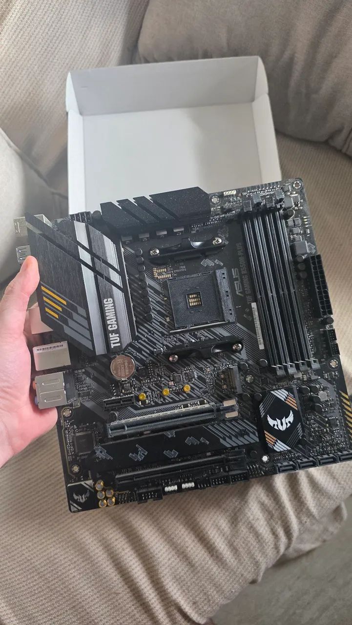 Kit AM4 | Ryzen 7 5700x3d | Asus Tuf B550 | 32gb Kingston Fury