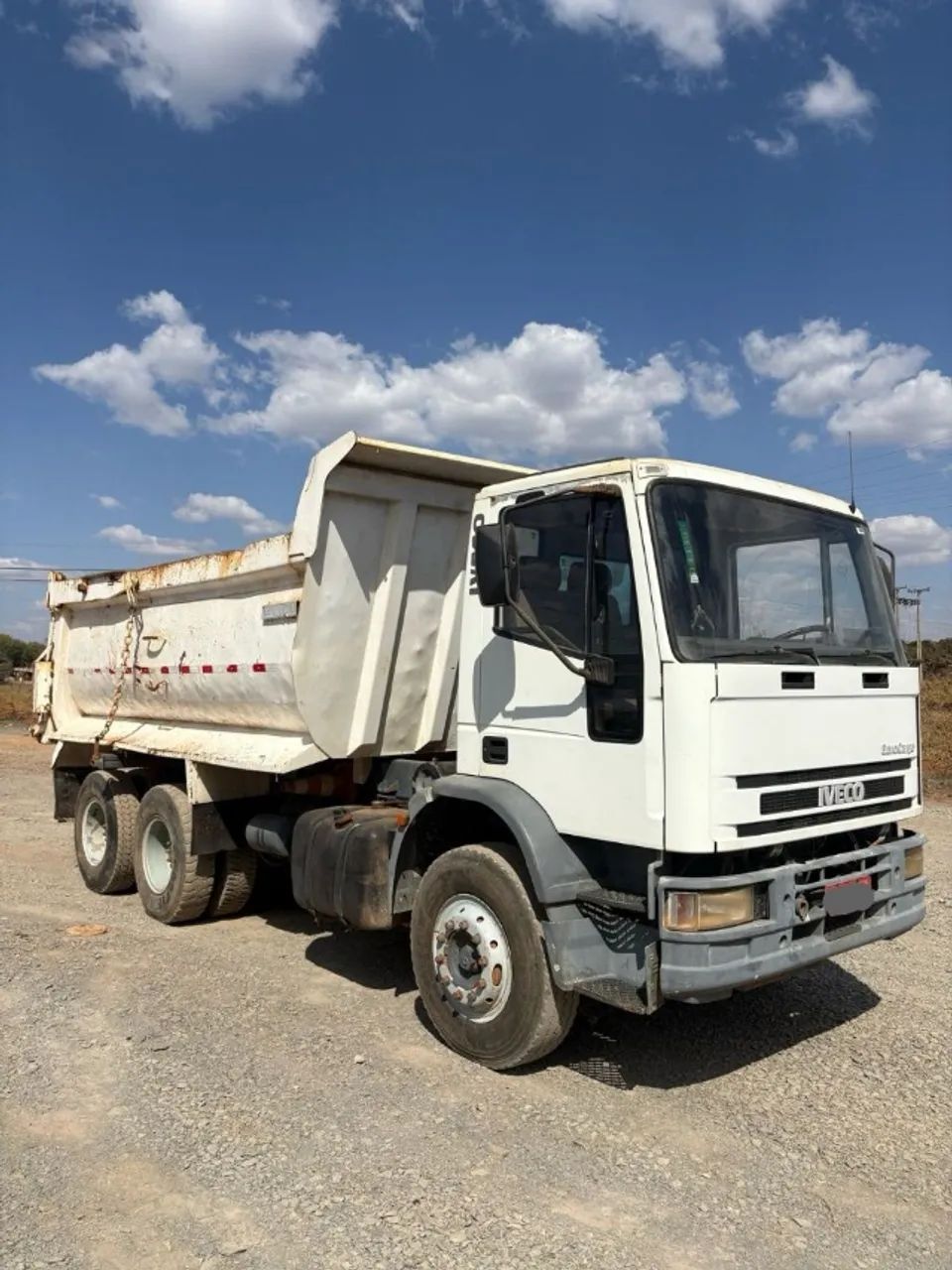 Caminhão Caçamba Iveco Eurocargo - Foto 2