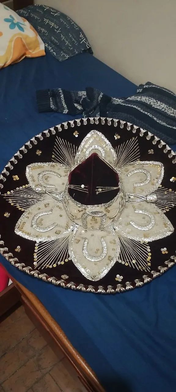 chapéu mexicano pigalle peça única em ótimo estado!!