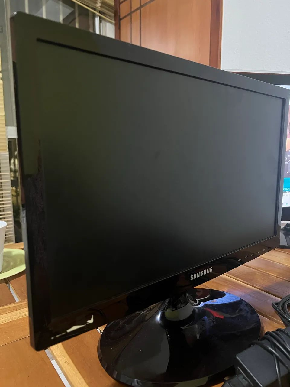 Monitor Samsung LED