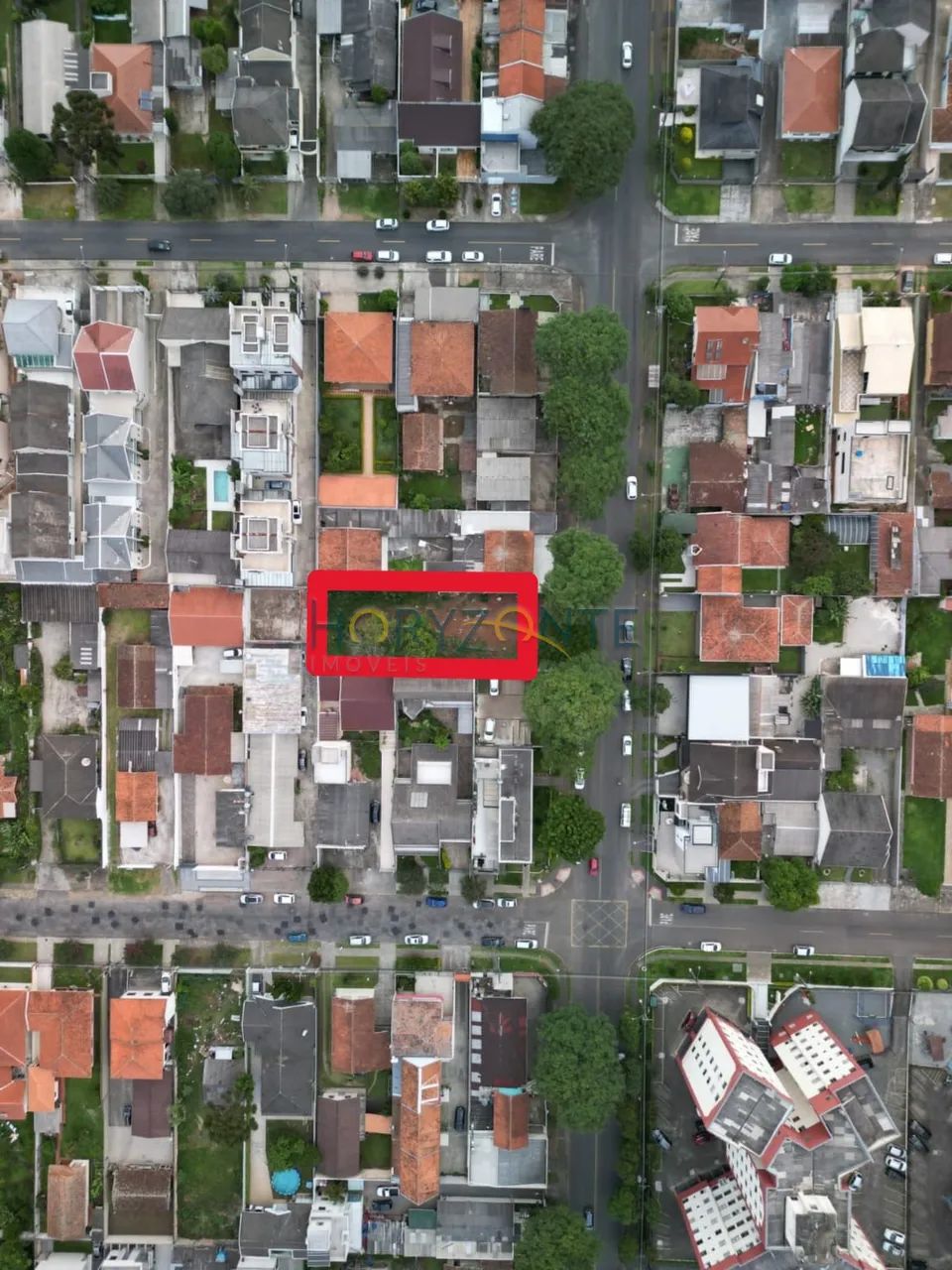 EXCELENTE TERRENO NO HAUER COM 675 m², TESTADA DE 15m E COMPRIMENTO DE 45m - Foto 2