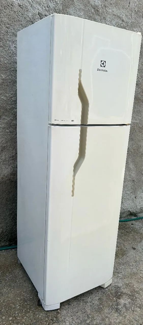 Geladeira electrolux duplex Frost Free gelando muito bem ENTREGO  - Foto 4