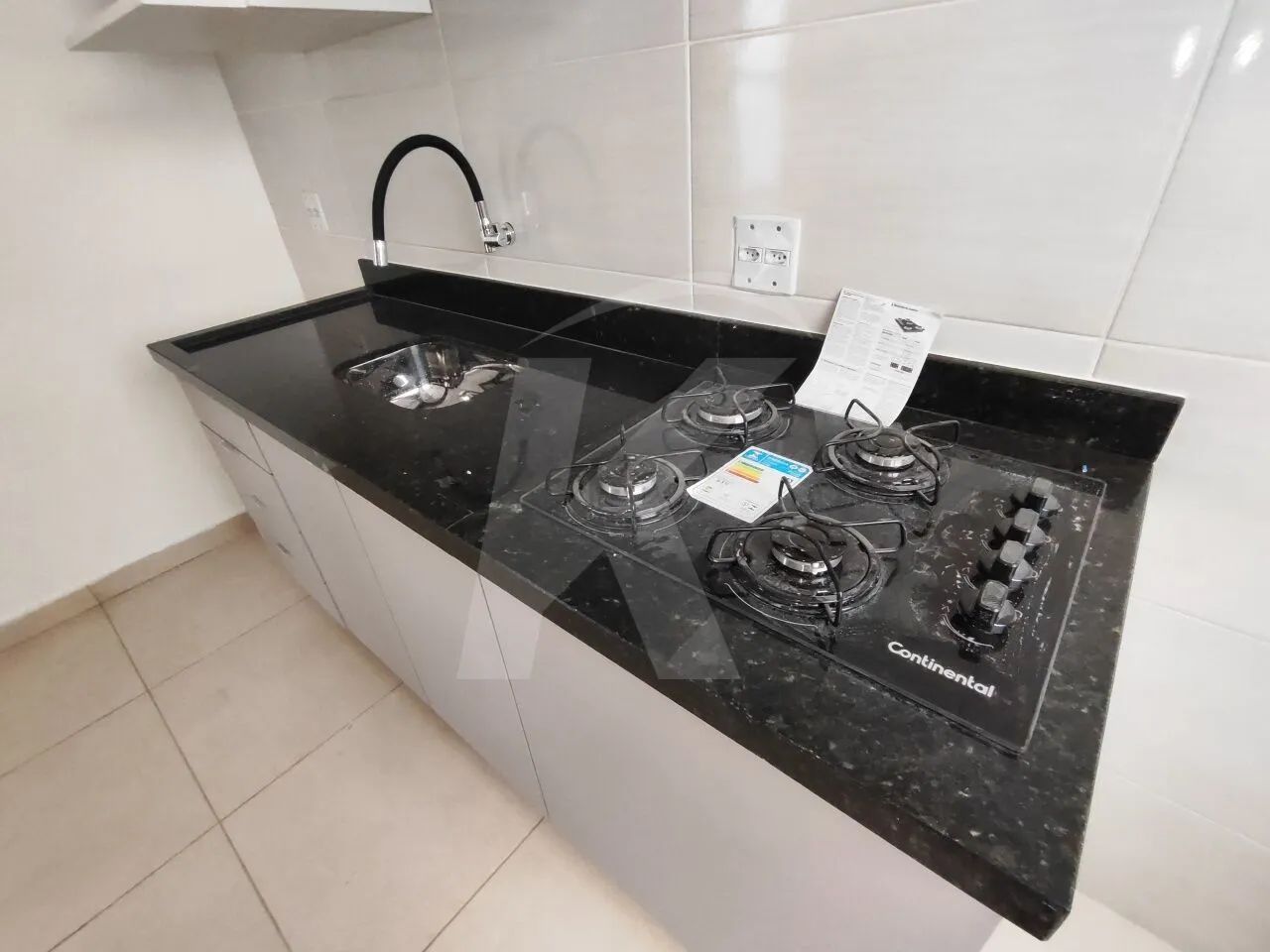 Apartamento com 1 quarto, sala, cozinha e banheiro, perto do metrô. - Foto 3