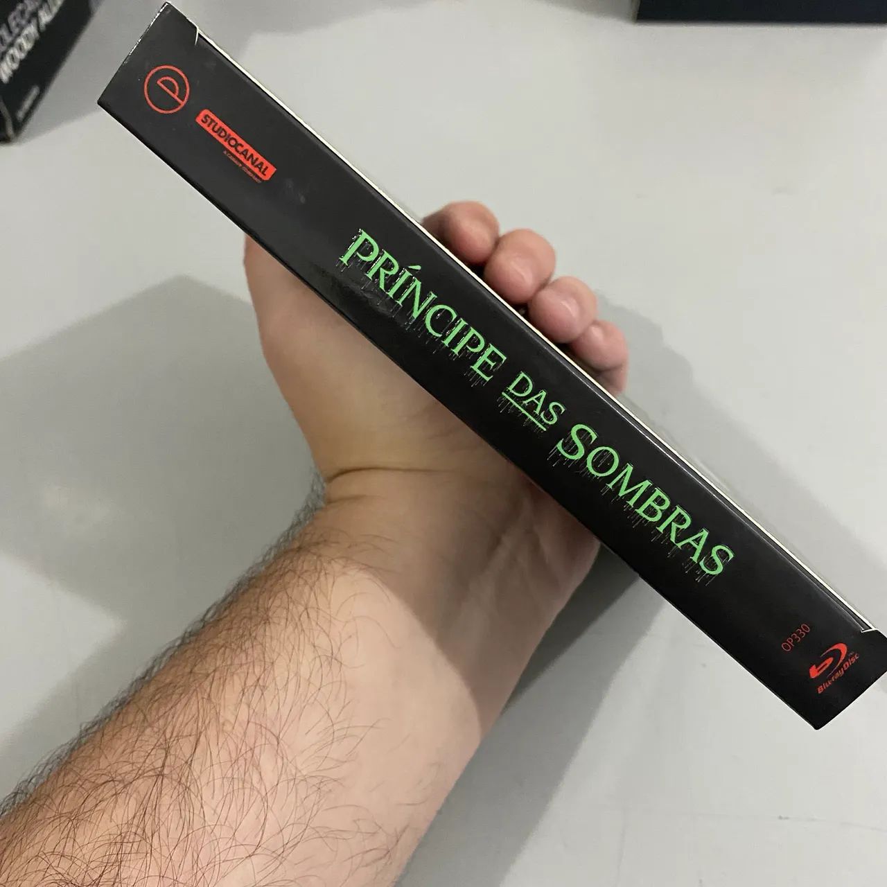 Blu-Ray Príncipe das Sombras - Luva, Card, 2 Pôster / John Carpenter  - Foto 4