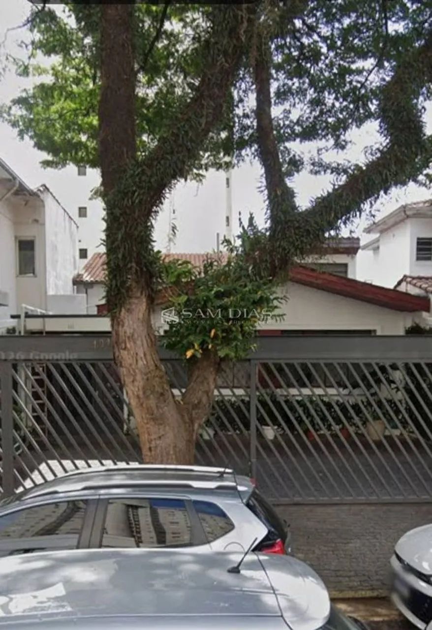Casa Á Venda com 338 Metros em Perdizes