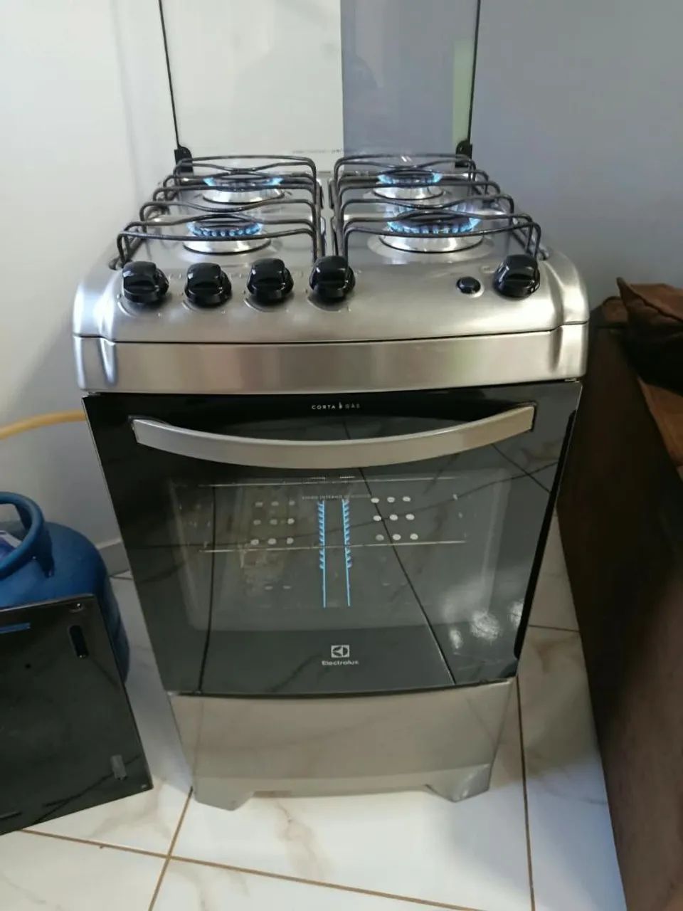 Fogão Electrolux acendimento automático funciona perfeitamente 