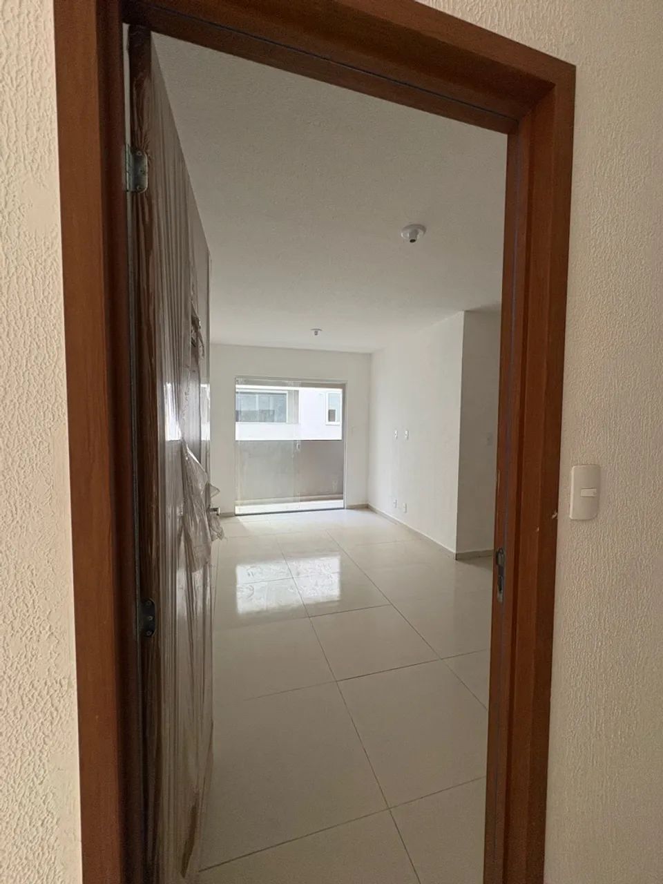 Alugo apartamento 