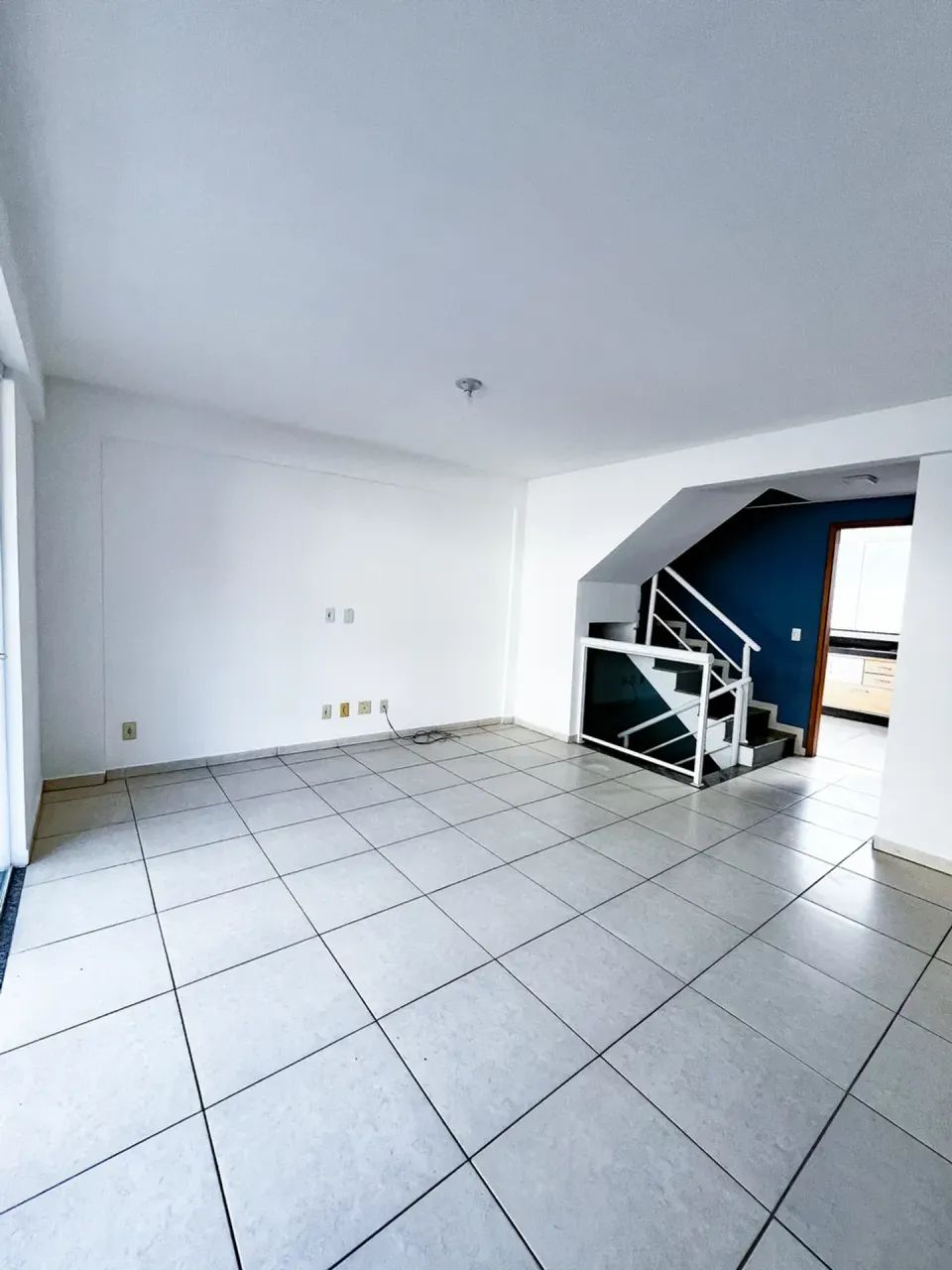 Casa Triplex em Corrêas