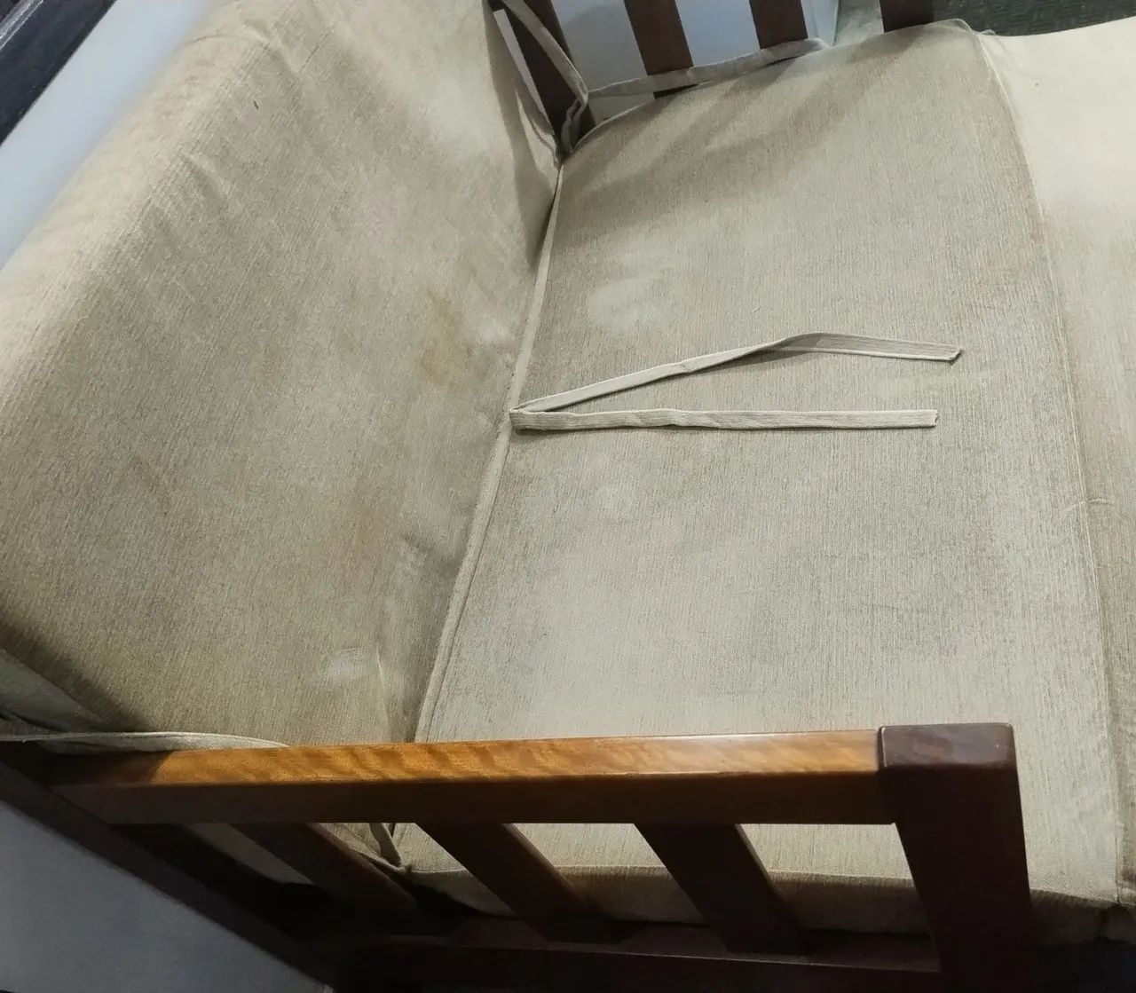 Cama Casal Sofá Madeira Maciça Ótimo Estado  - Foto 3