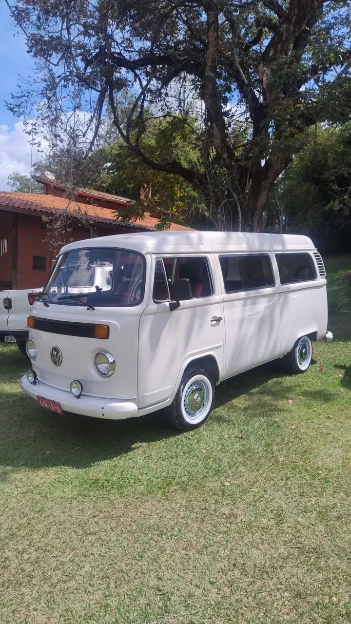 Volkswagen Kombi Standard/ Luxo/ Serie Prata 2001