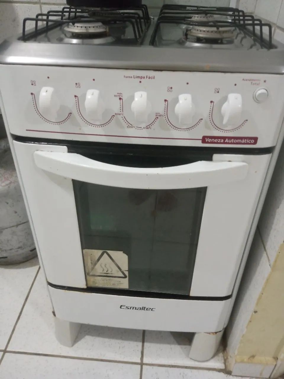 Vende-se fogão de 4 bocas
