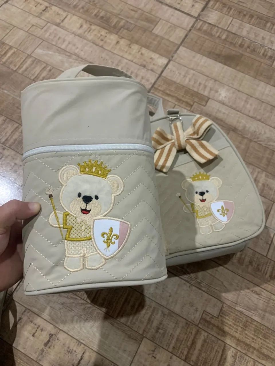 Kit Bolsa e Porta-Mamadeira - Foto 3