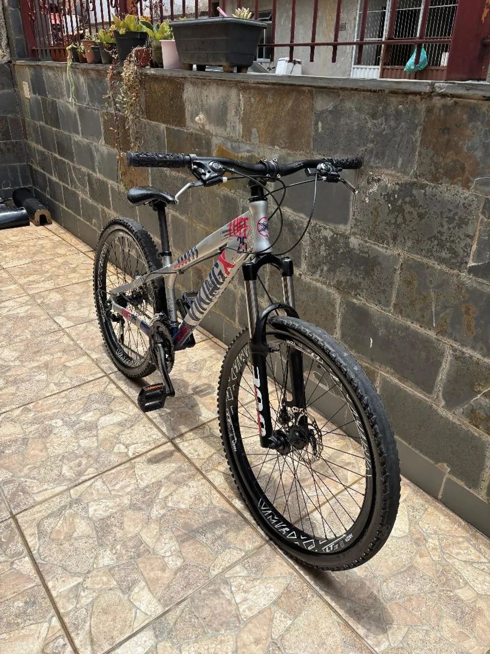 Bicicleta pouco usada  - Foto 3