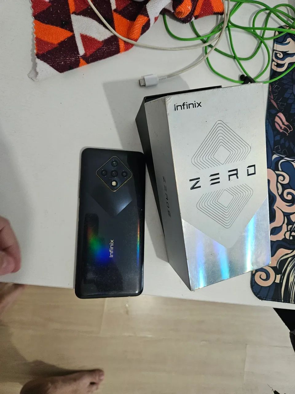 Celular infinix zero 8