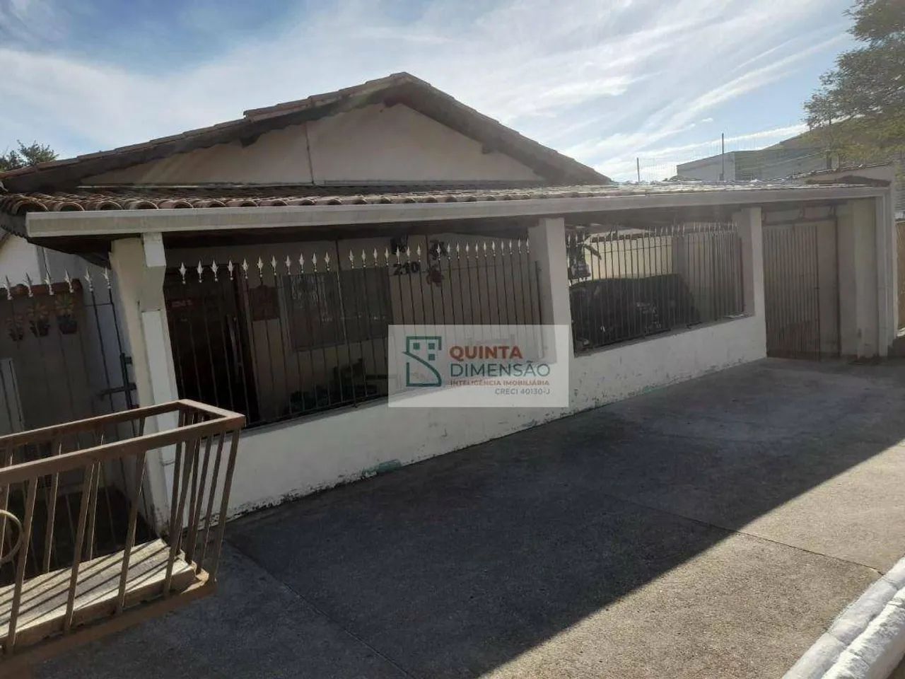 Casa no centro de Silveiras
