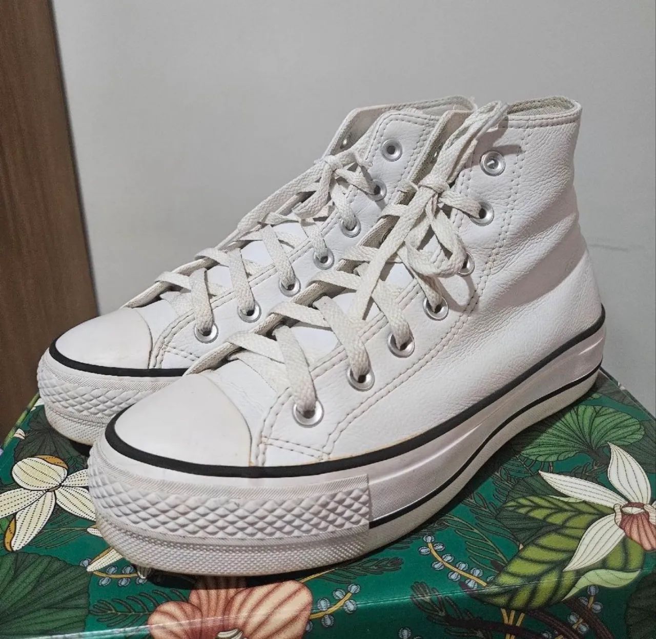 All star de couro  branco original - modelo plataforma  - Foto 2