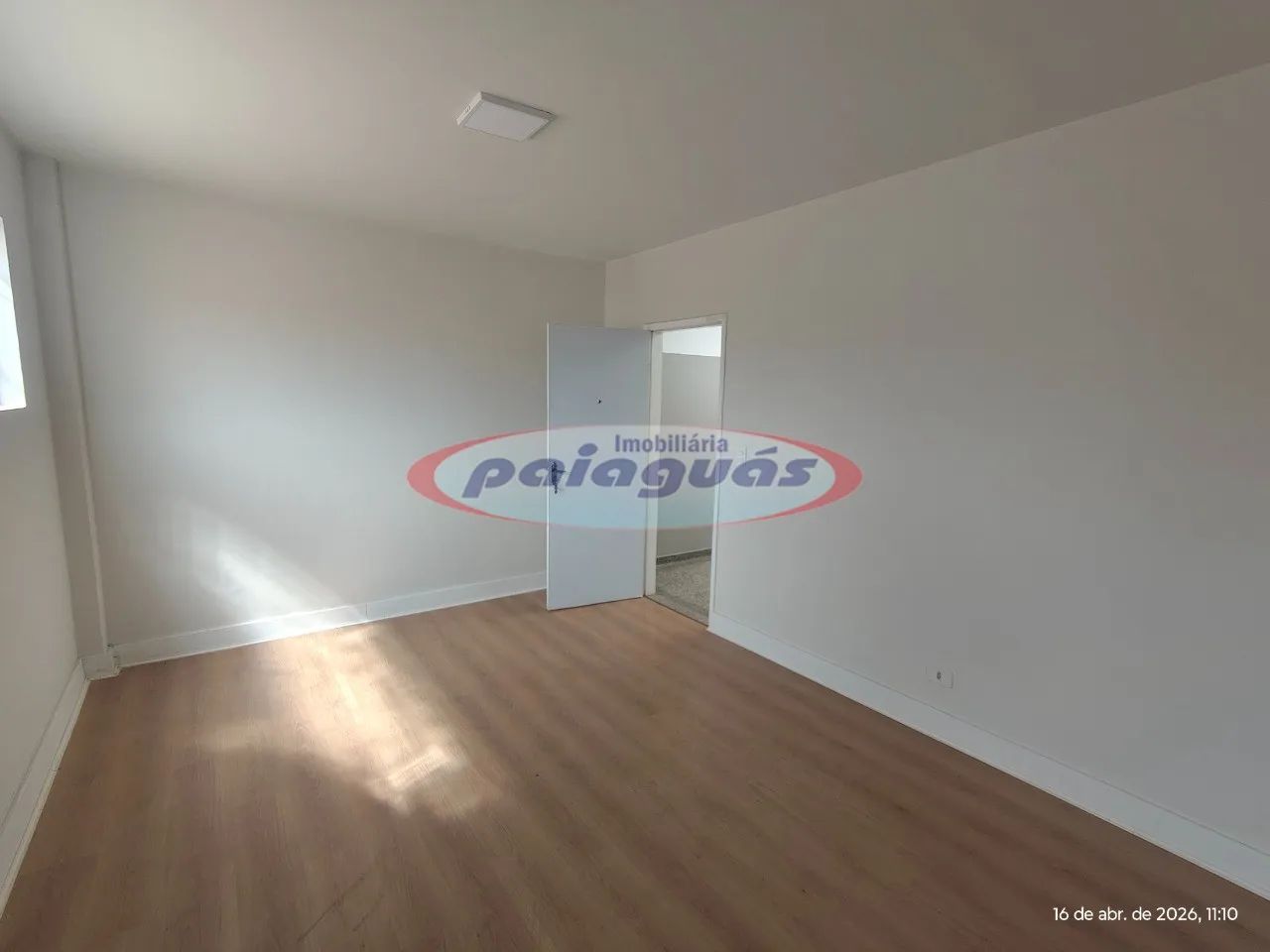Sala em Sobreloja para alugar no bairro Zona 02 - Maringá/PR - Foto 4