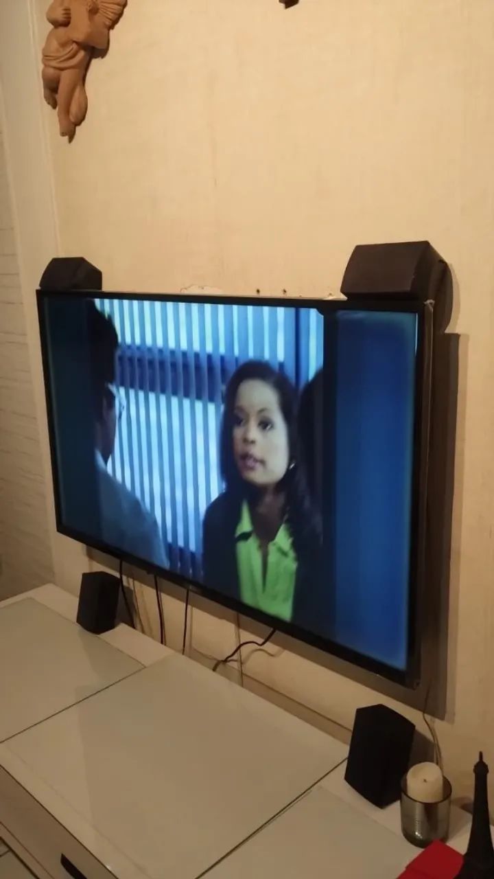 TV 43" LG , 