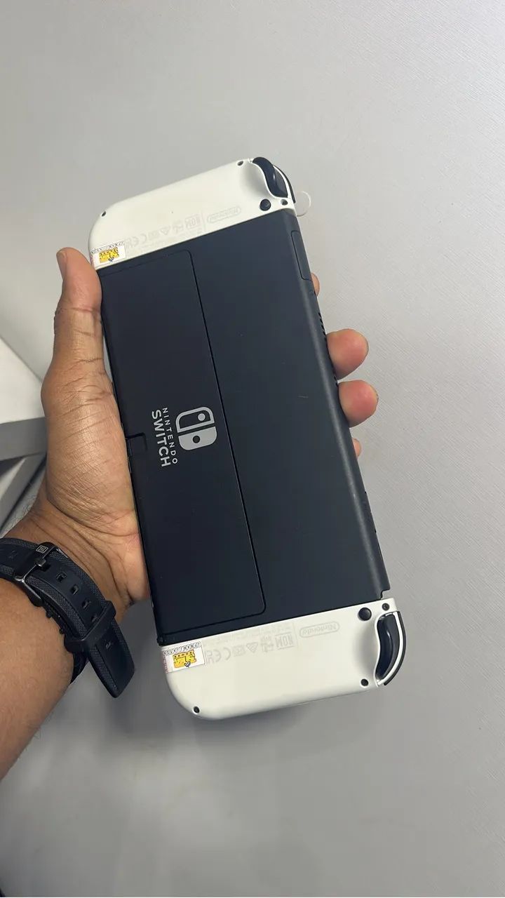 Nintendo Switch Oled Desbloqueado é na Store Games Bsb