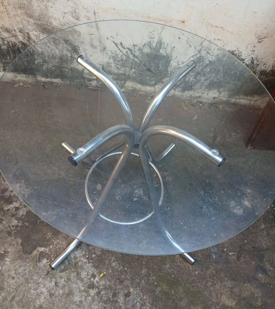 Mesa Redonda De Vidro Com Base Cromada - Perfeito Estado - Foto 2
