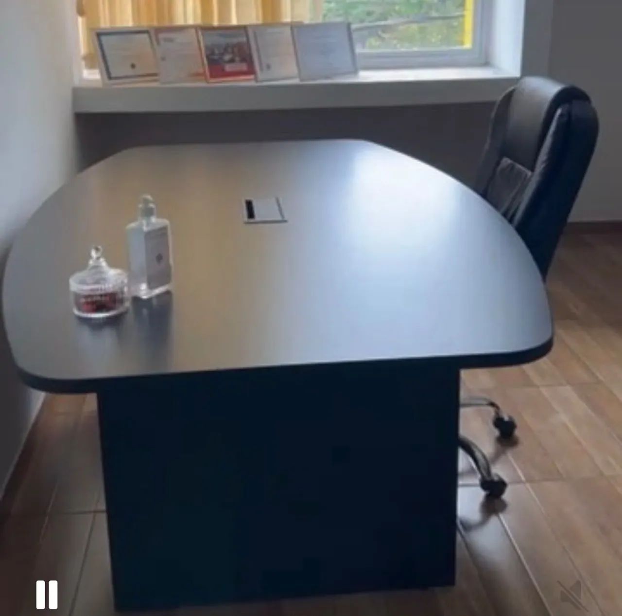 Mesa de escritório. - Foto 2