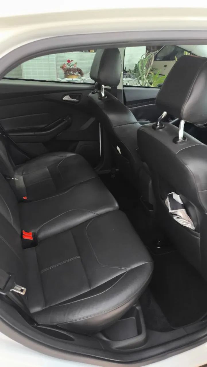 Ford Focus Fastback Se/se Plus 2.0 Flex Aut. 2016 - Foto 5