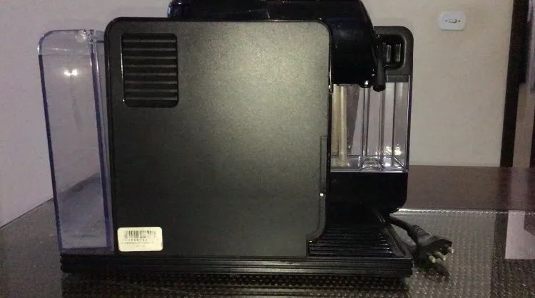 Cafeteira Nespresso SEMI-NOVO - Foto 3