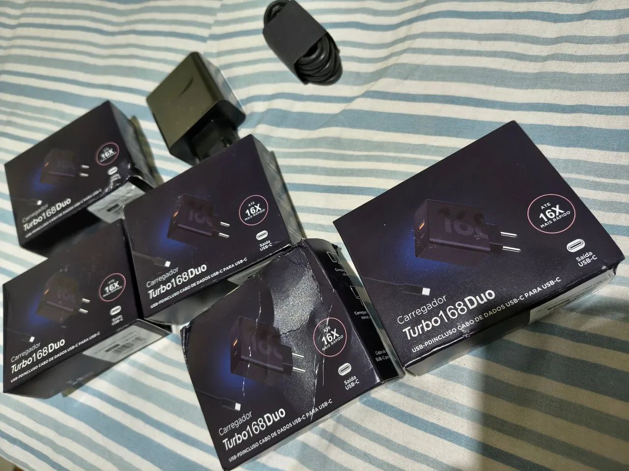 Carregador Turbo Duplo USB Tipo C e A1 - Foto 3