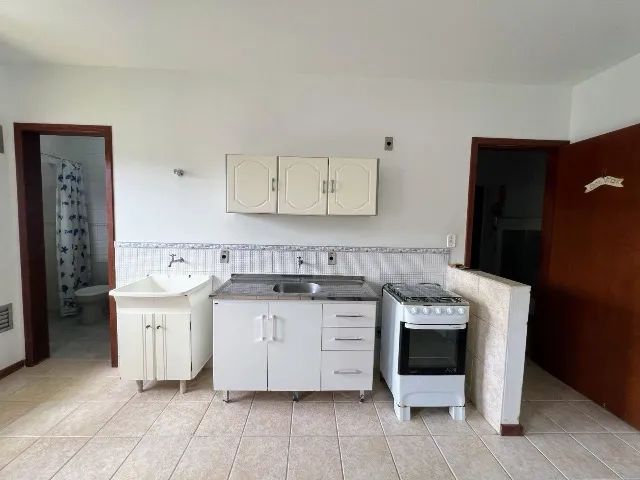 Alugo Anual 1 quarto mobiliado canasvieiras  - Foto 5