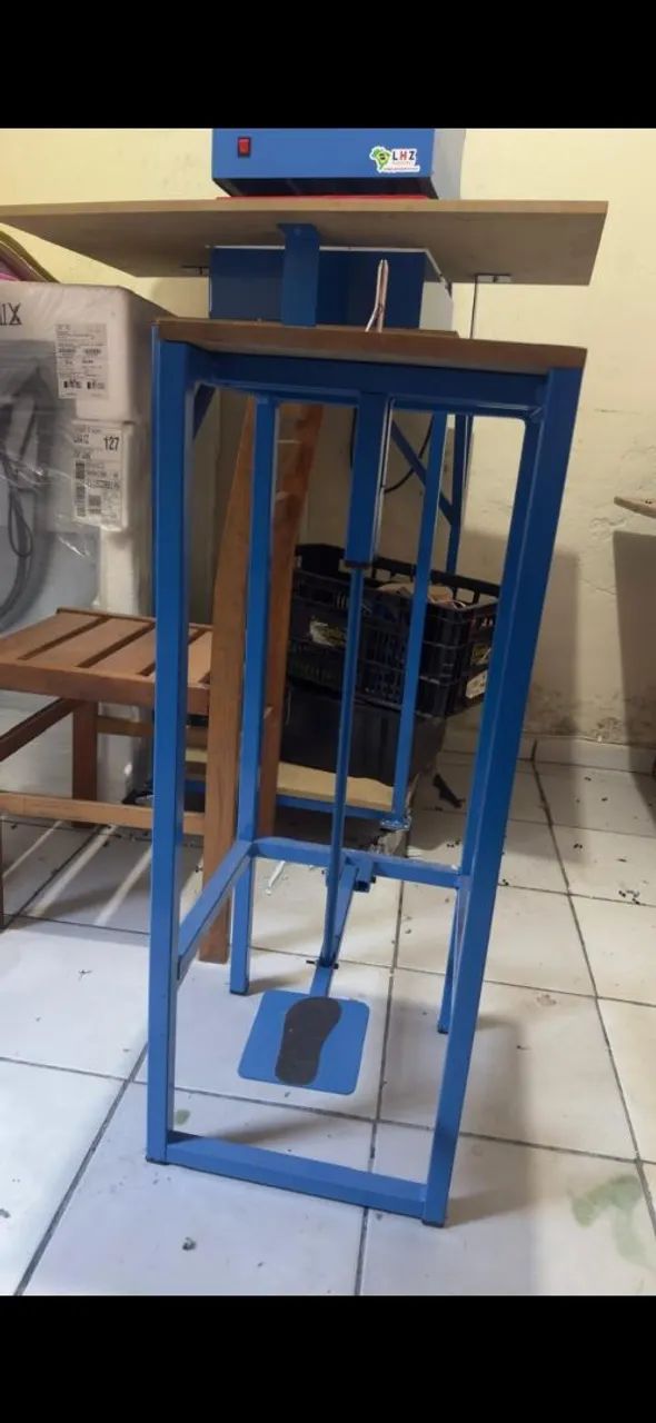 Máquina para fabricação de chinelos  - Foto 4