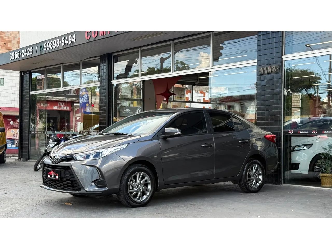 Toyota Yaris XS Connect Sedan 1.5 Flex 16V AUT 2023