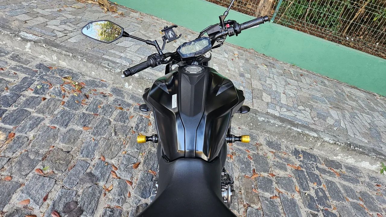 Mt 07  - Foto 2