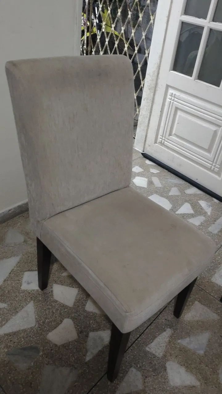 Cadeira de Jantar