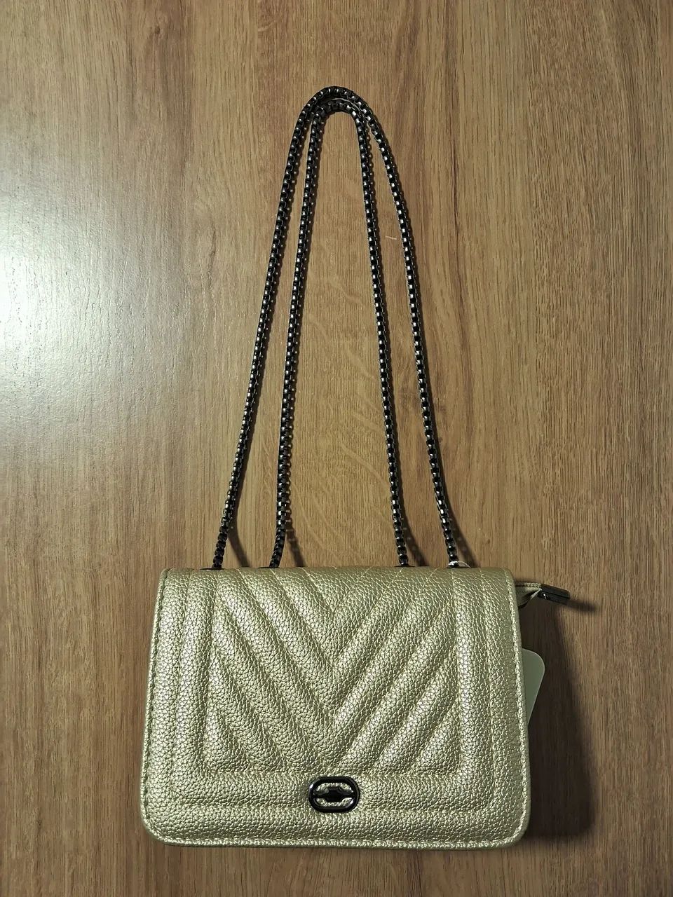 Bolsa transversal dourada 