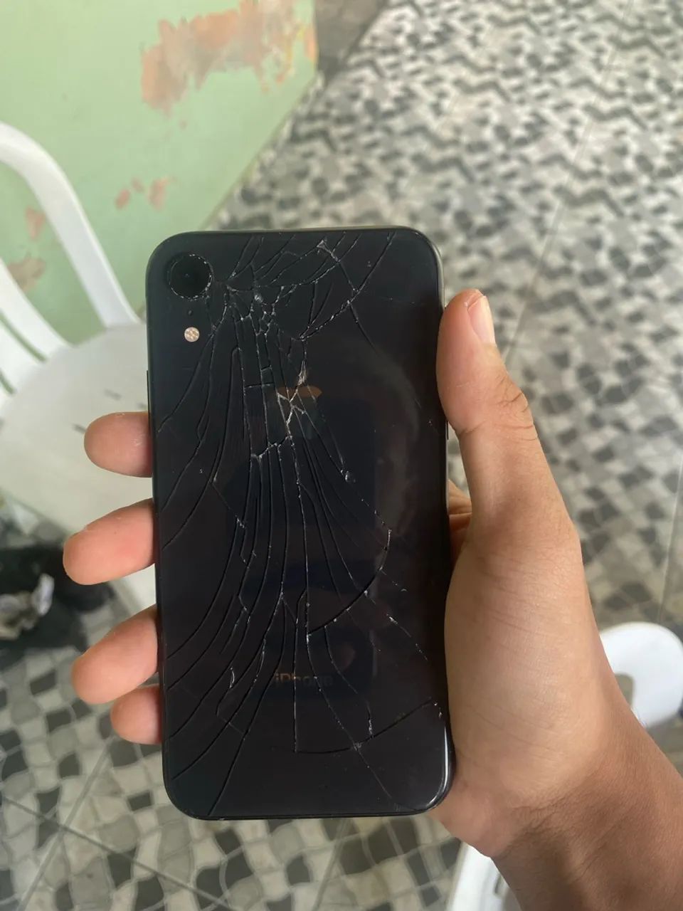 iphone xr a venda com peças originais  - Foto 2
