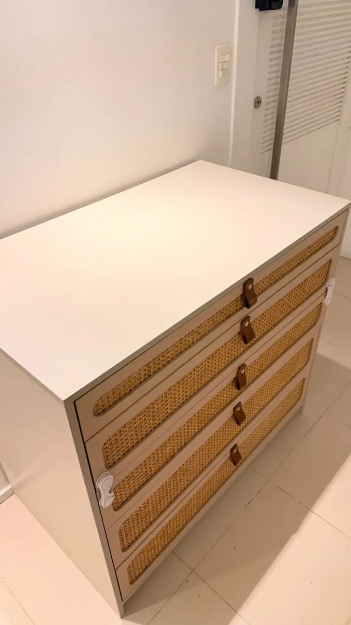  Cômoda planejada em MDF com palhinha  - Foto 5