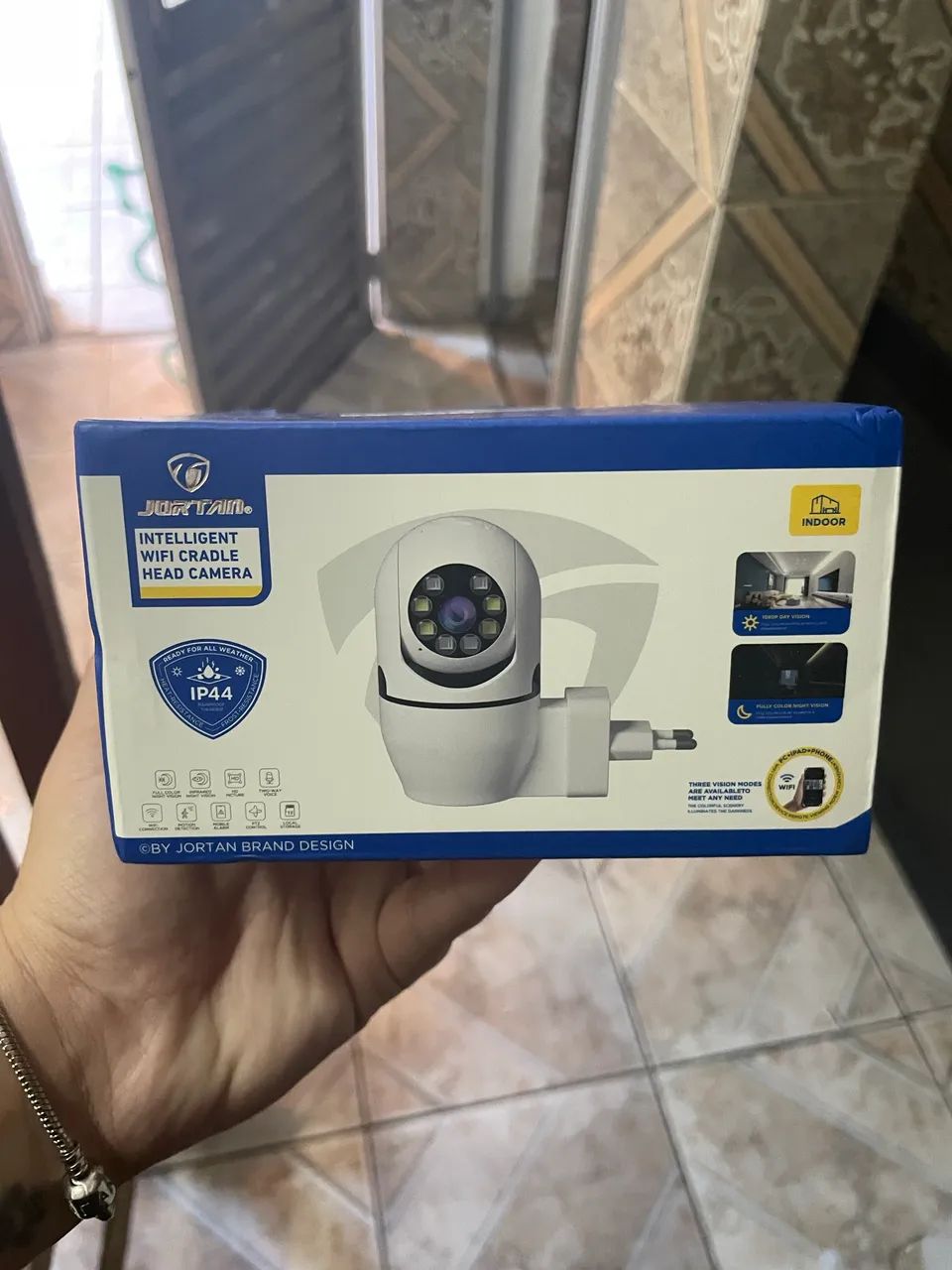 Jortan Camera470096964958310402
