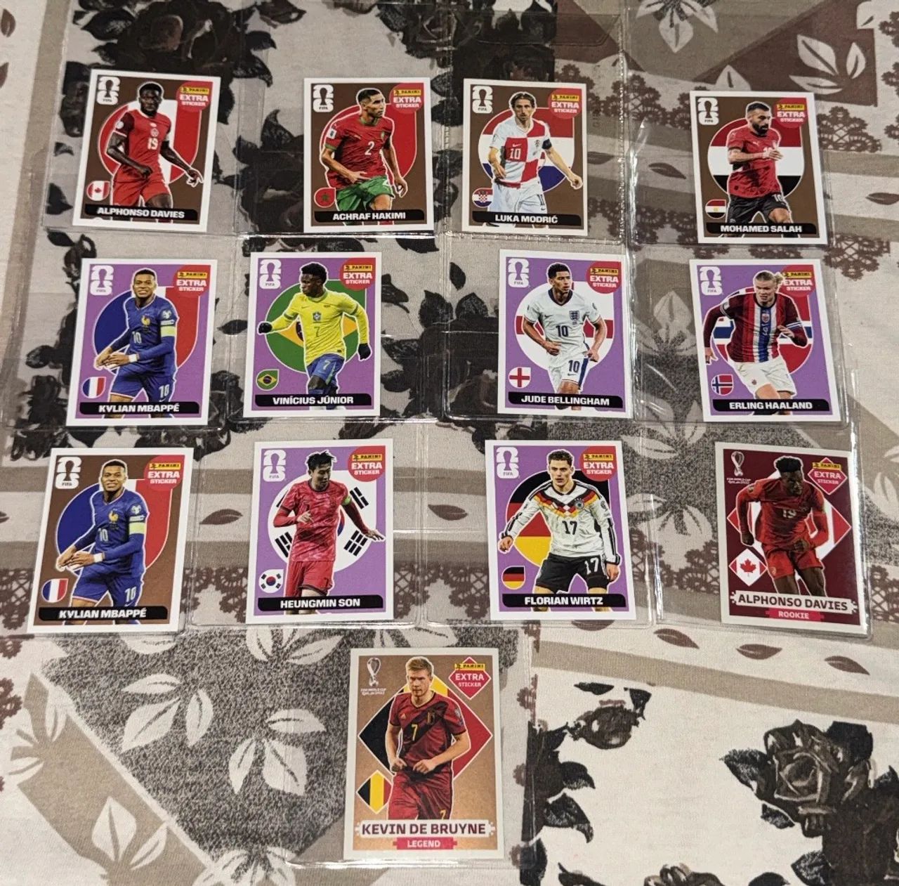 Figurinhas legend 2022 e 2026