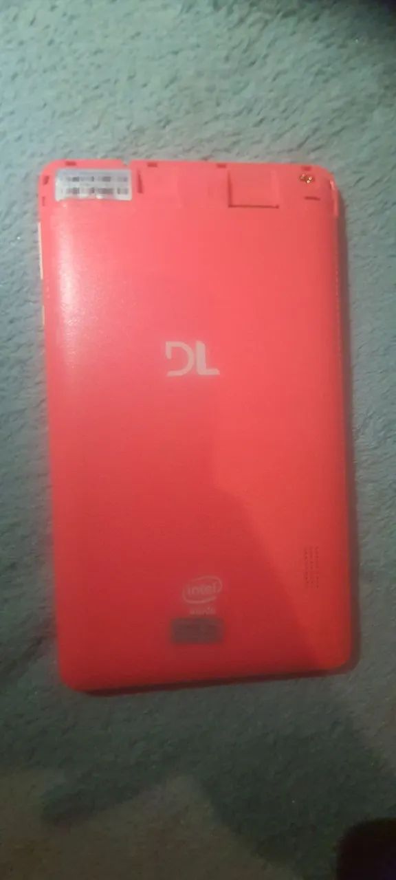 Vendo Tablet DL Funcionando Porém com Partes do Touch-screen Ruim.
