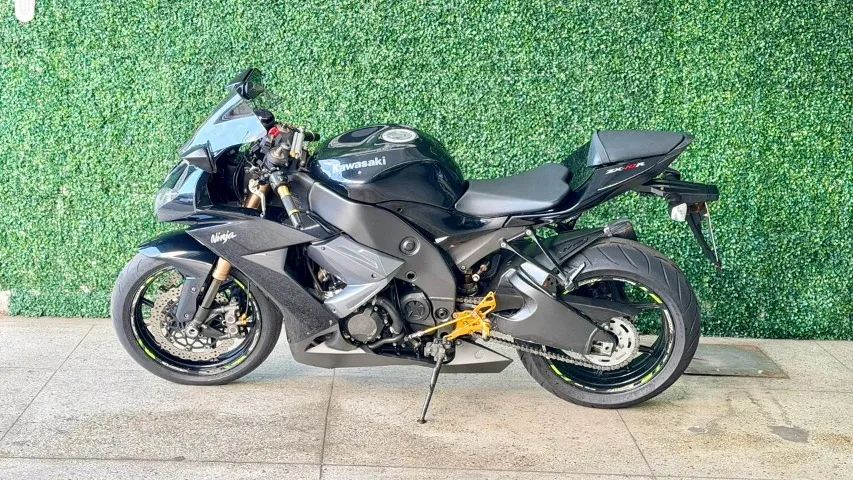 Ninja Zx-10/ Zx-10r 1000cc 2008 - 1503008710 | OLX