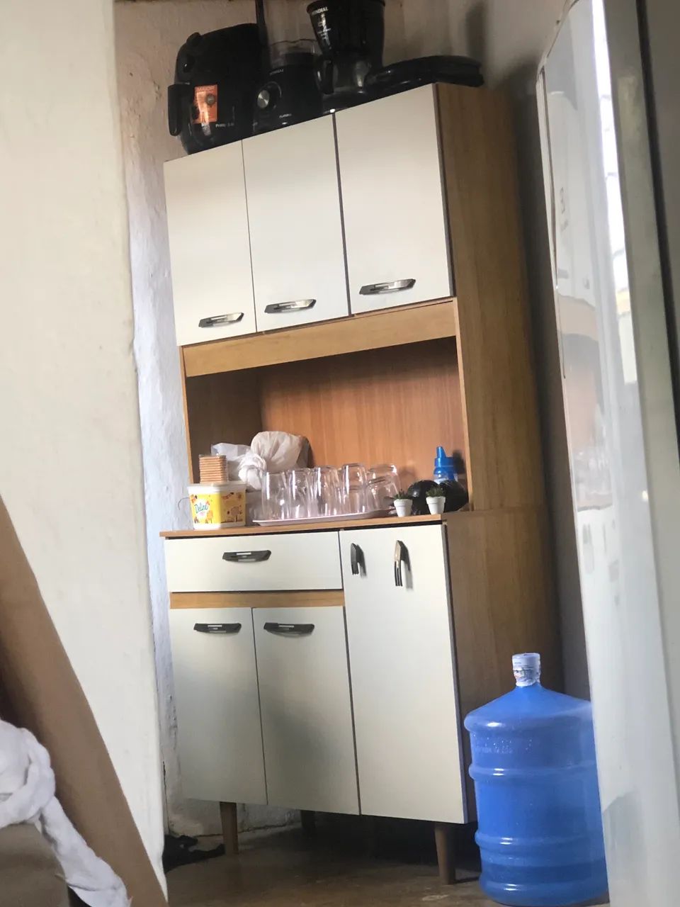 Vende- se armário 