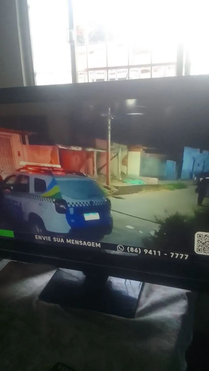 TV de LCD AÇO  32 polegadas funcionando normalmente  - Foto 4